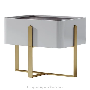 Нощно шкафче за съхранение на съвременния дизайн на луксозна бяла правоъгълна дървена със златисти крака от неръждаема стомана за хол